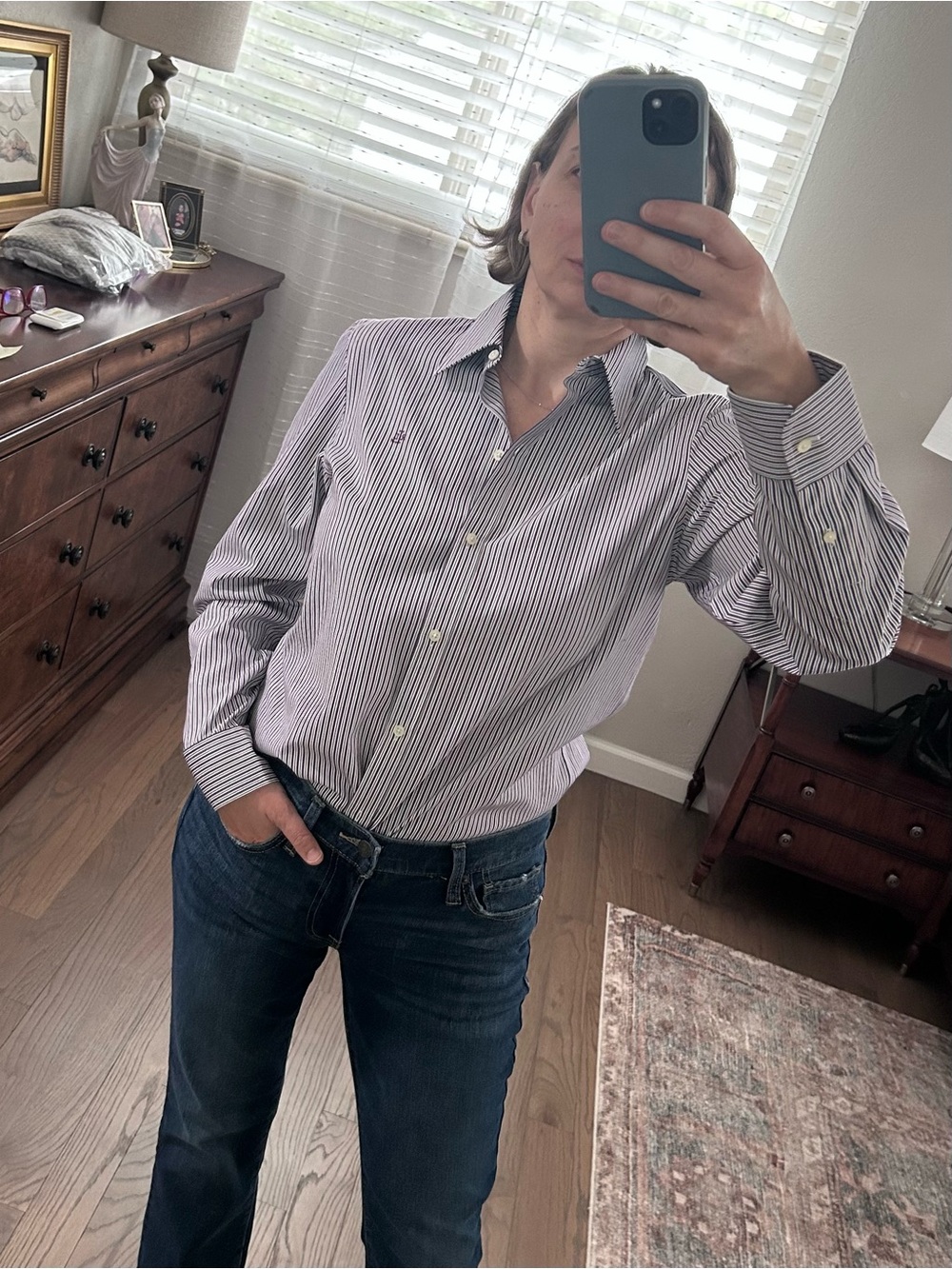 Buttons up Ralph Lauren shirt
